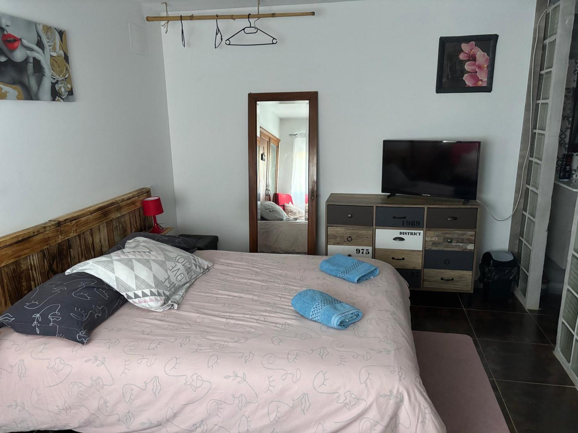 Bed and Breakfast Proprietaire Prive à Carcassonne Extérieur photo
